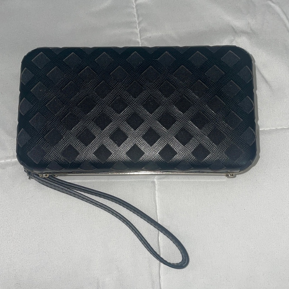 Tory Burch black & gold clutch🖤✨